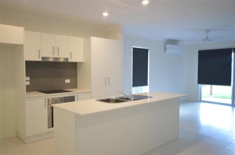 10 Foxtail Street FERN BAY NSW