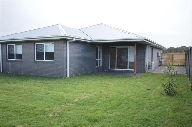 10 Foxtail Street FERN BAY NSW