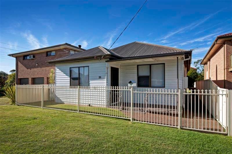 26 Newcastle Street STOCKTON NSW