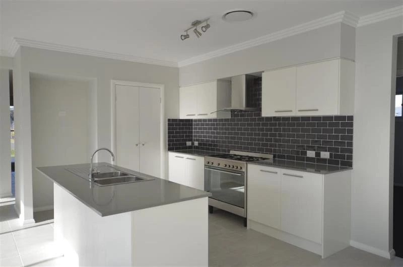 23 Sandcastle Street FERN BAY NSW