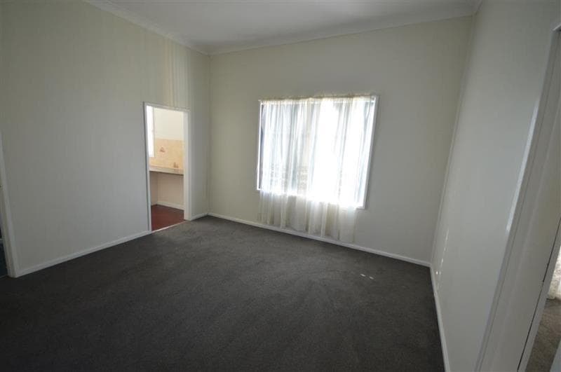 61 Roxburgh Street STOCKTON NSW