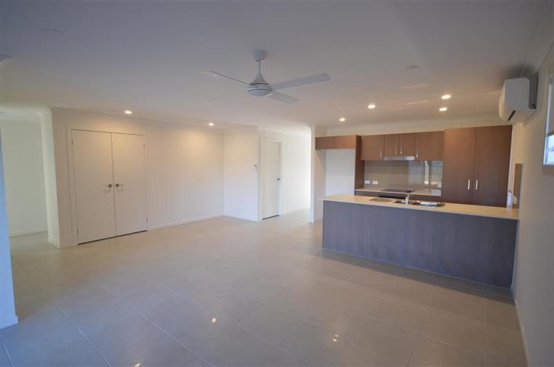 16 Fin Street FERN BAY NSW