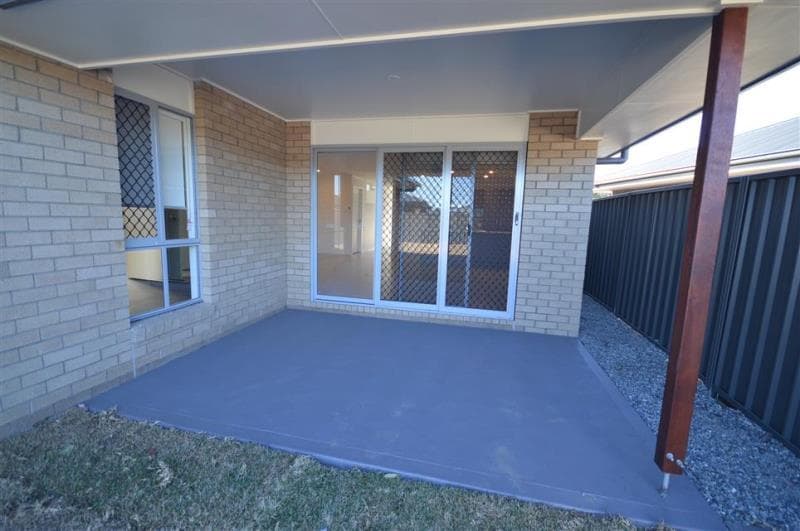 16 Fin Street FERN BAY NSW