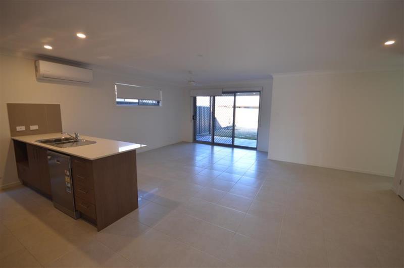 16 Fin Street FERN BAY NSW