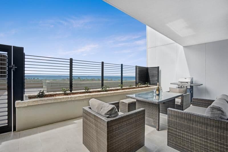 A2/75 Shortland Esplanade NEWCASTLE NSW