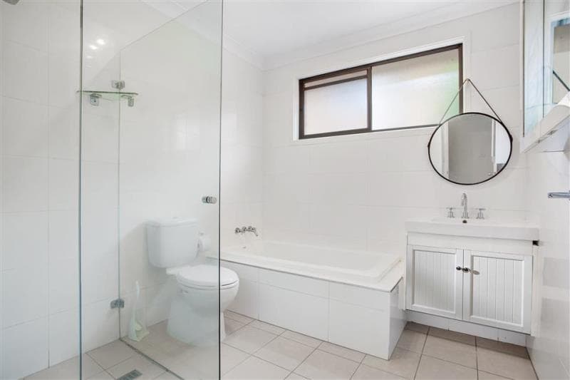 2A Livingstone Street MEREWETHER NSW