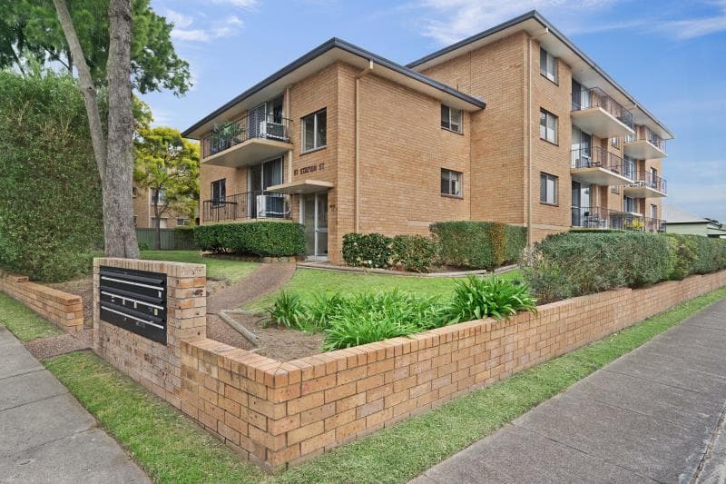9/97 Station Street WARATAH NSW