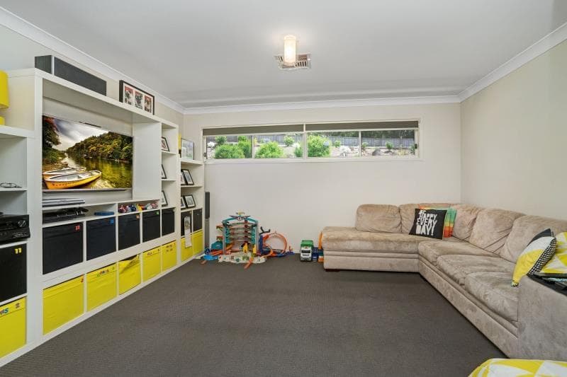 27 Sunningdale Circuit MEDOWIE NSW