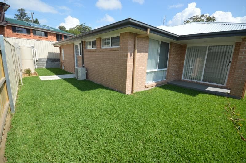 8 Eltham Circuit ELERMORE VALE NSW