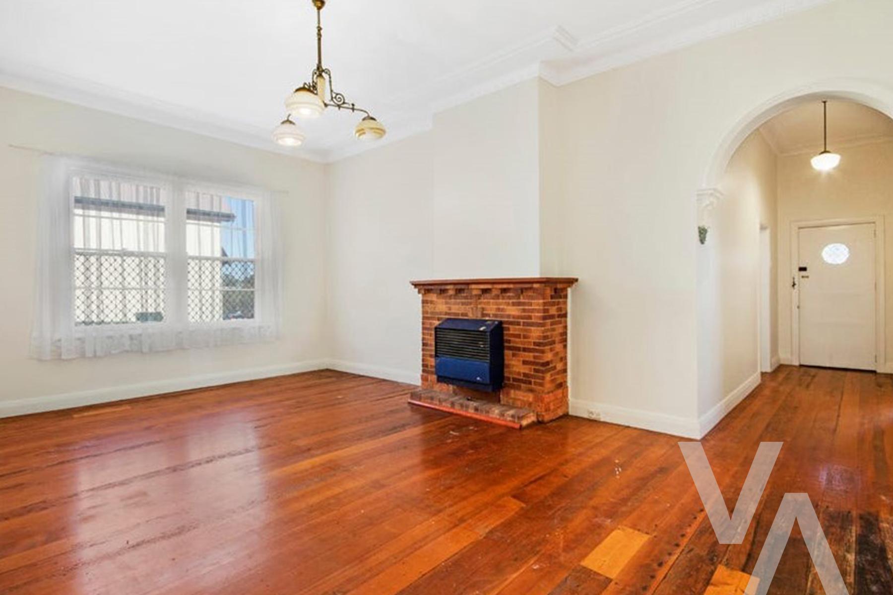 4 Dora Street, Mayfield  Mayfield NSW