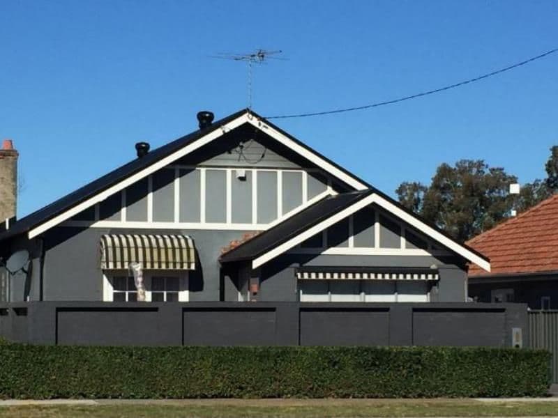 Room 3/5 Stewart Avenue HAMILTON EAST NSW