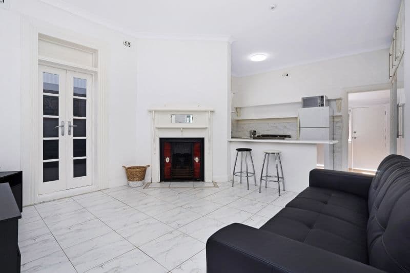 Room 5/5 Stewart Avenue HAMILTON EAST NSW