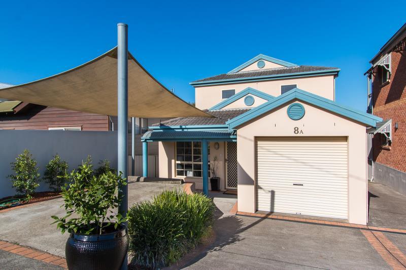 8A Gardner Street DUDLEY NSW