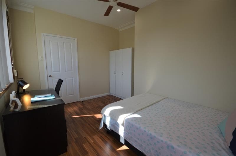 Room 1/22 Marsden Street SHORTLAND NSW