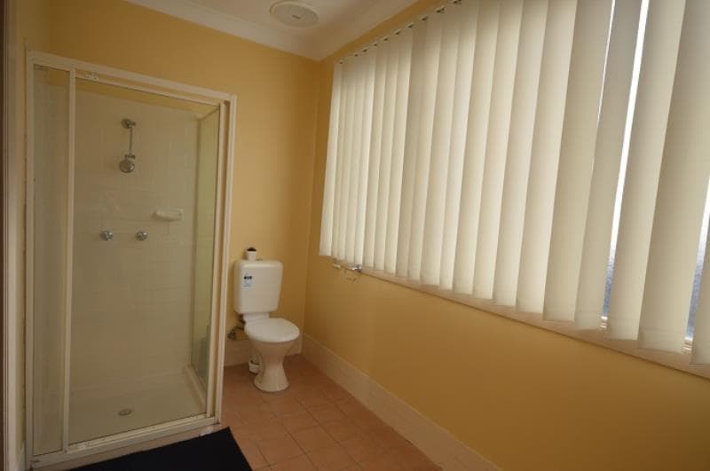 Room 1/72B Bridge Street WARATAH NSW