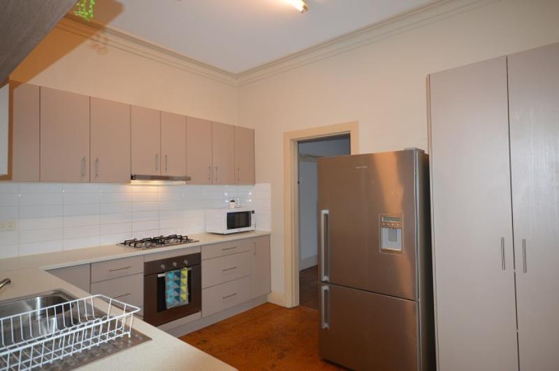 Room 1/72B Bridge Street WARATAH NSW