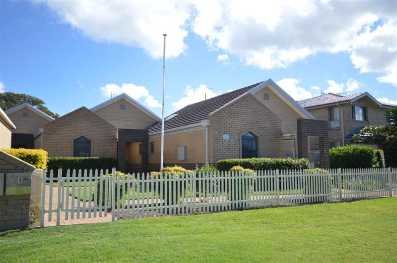 3/3 Newcastle Street STOCKTON NSW