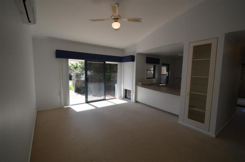 3/3 Newcastle Street STOCKTON NSW