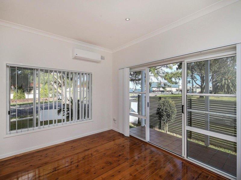 1/85 Evans Street BELMONT NSW
