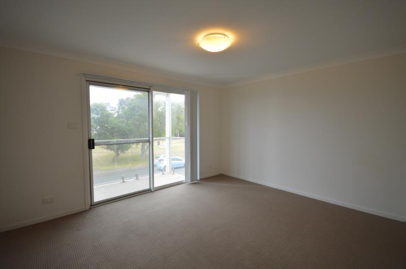 1/85 Evans Street BELMONT NSW