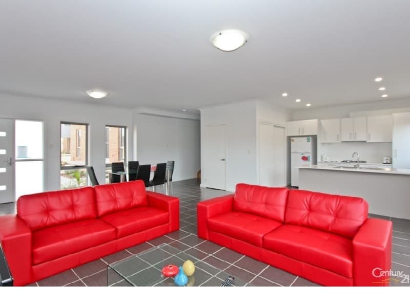 Room 3/10 Steel Street JESMOND NSW