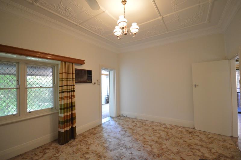 74 High Street WARATAH NSW