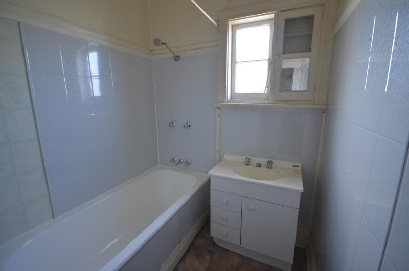 21 Brunker Road BROADMEADOW NSW
