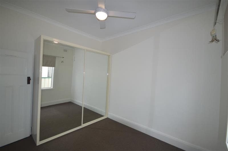 6 Douglas Street STOCKTON NSW