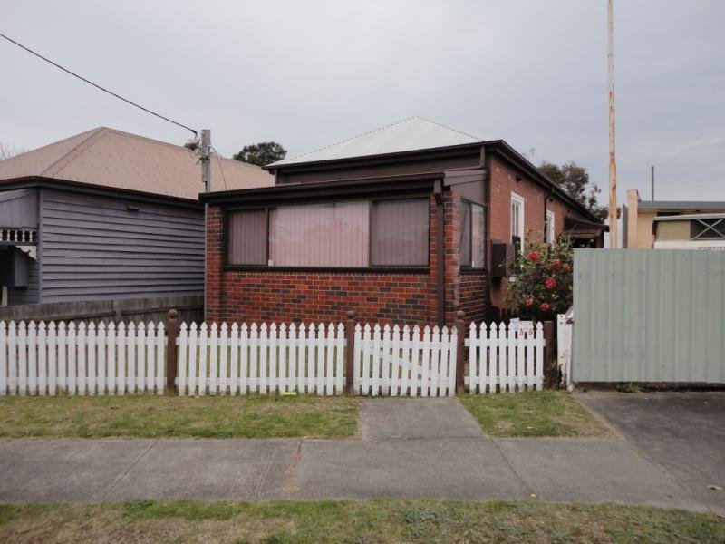 39 Fullerton Street STOCKTON NSW
