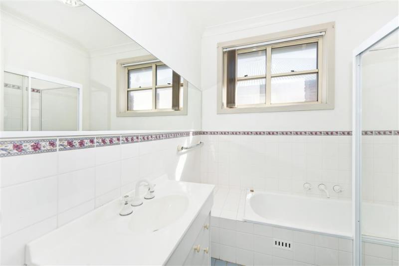 2/35 Hereford Street STOCKTON NSW