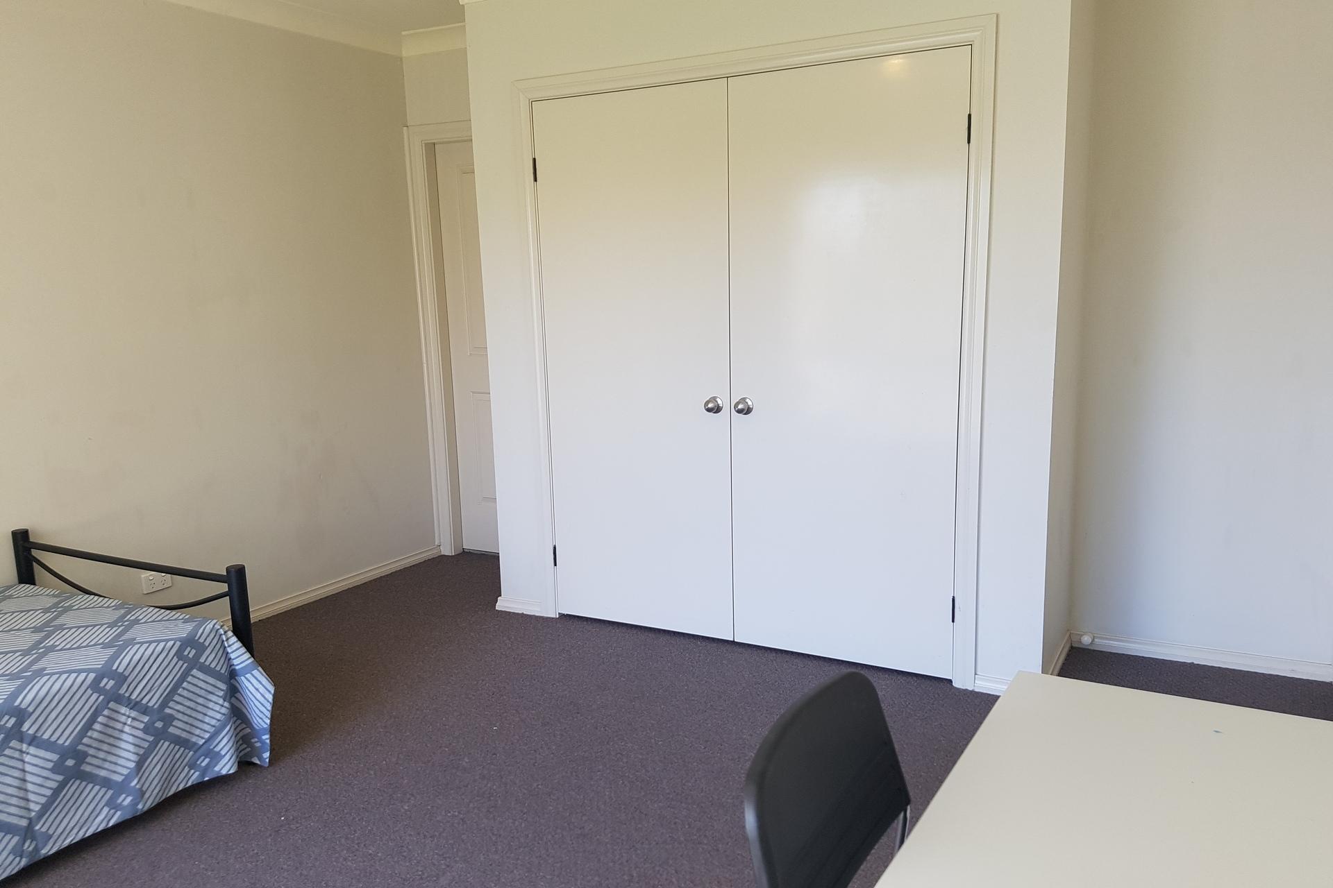 Room 1/1 Allowah Street WARATAH WEST NSW