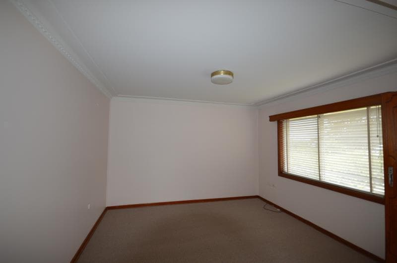 2/216 New England Highway RUTHERFORD NSW