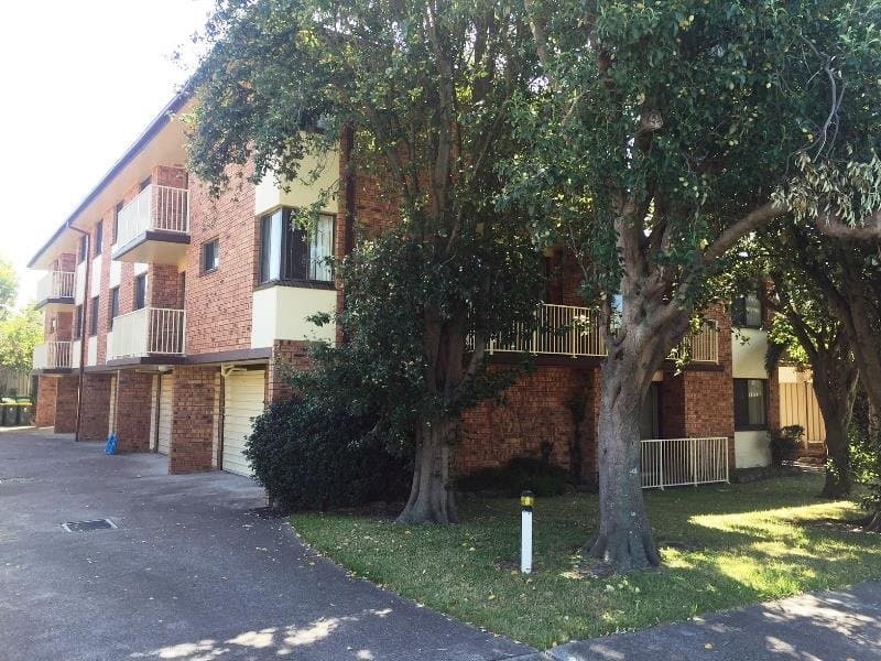 2/13-15 Ranclaud Street MEREWETHER NSW