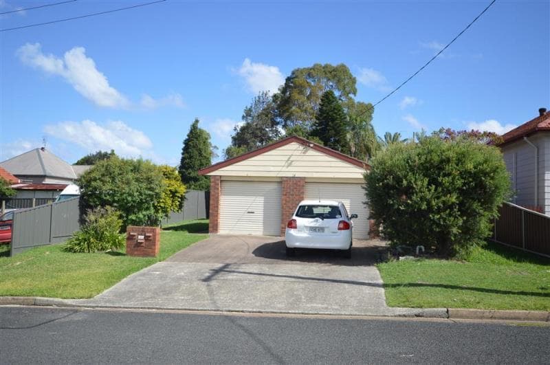 1/2A Bell Street WARATAH NSW