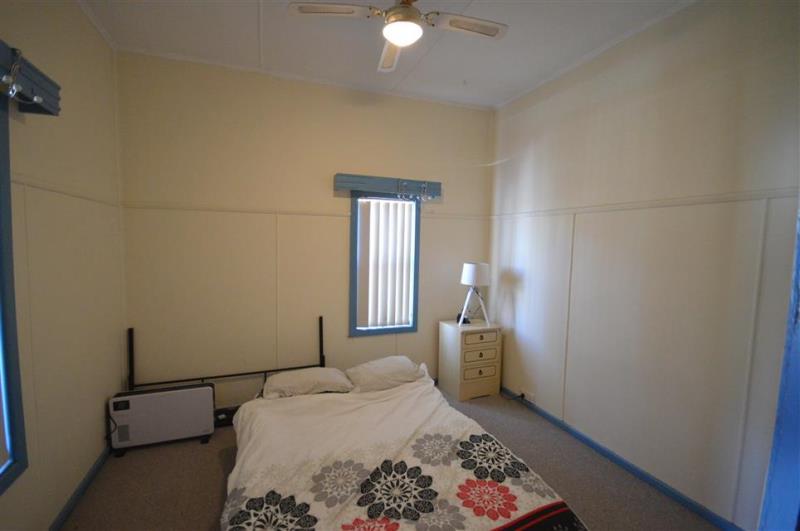 17 William Street STOCKTON NSW