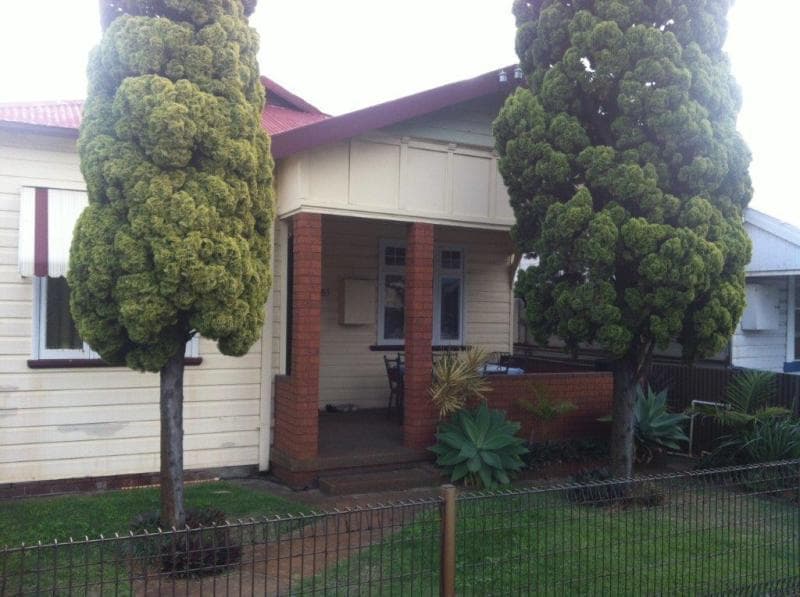 83 Roxburgh Street STOCKTON NSW