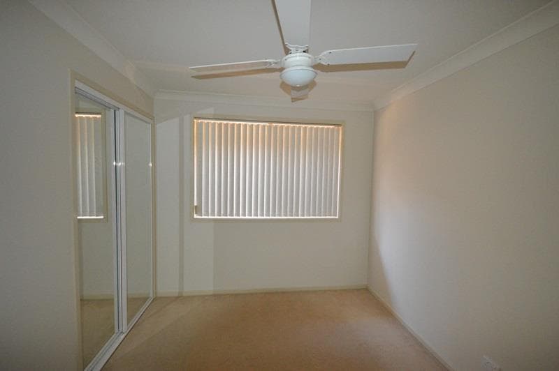 27/292 Park Avenue KOTARA NSW