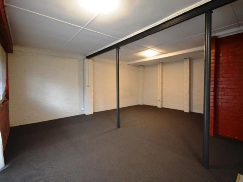 2/407 Warners Bay Road CHARLESTOWN NSW