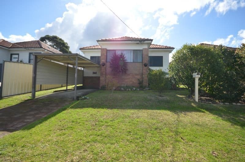 19 Fern Valley Road CARDIFF NSW