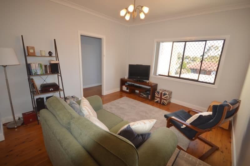 19 Fern Valley Road CARDIFF NSW