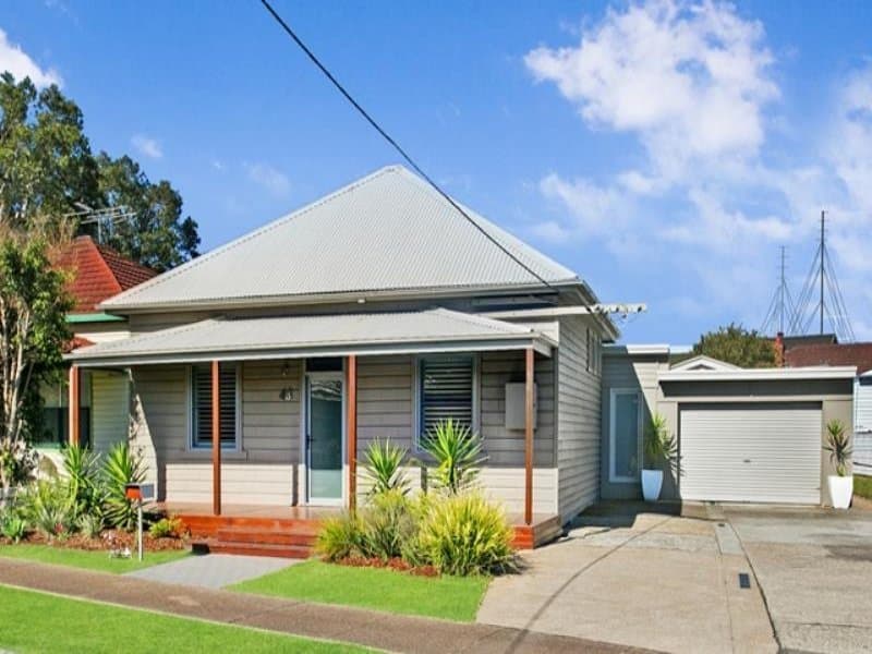 43 William Street TIGHES HILL NSW