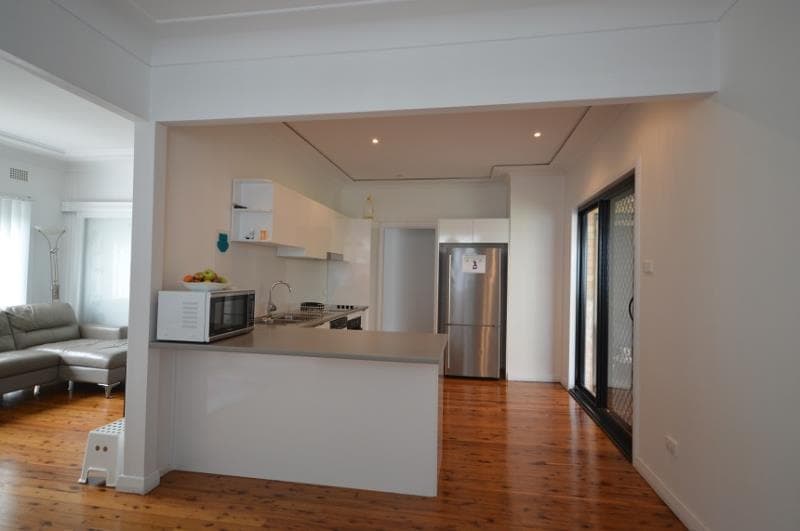37 Lockyer Street ADAMSTOWN NSW
