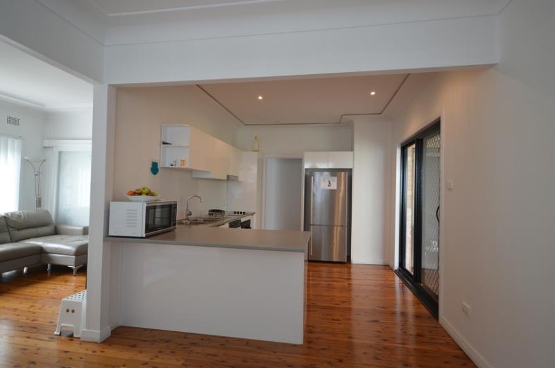 37 Lockyer Street ADAMSTOWN NSW