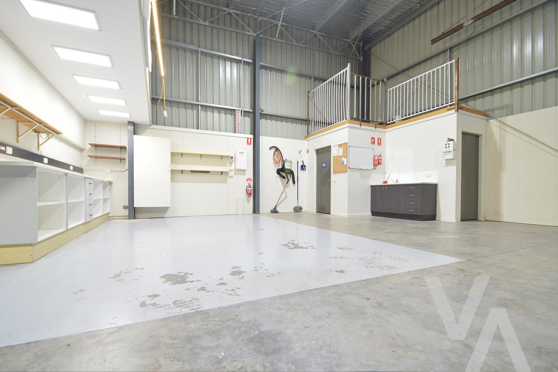 Unit 1/30 Shipley  Drive Rutherford NSW