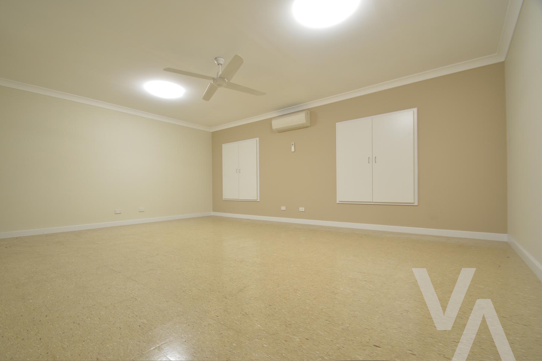 Unit 1/30 Shipley  Drive Rutherford NSW