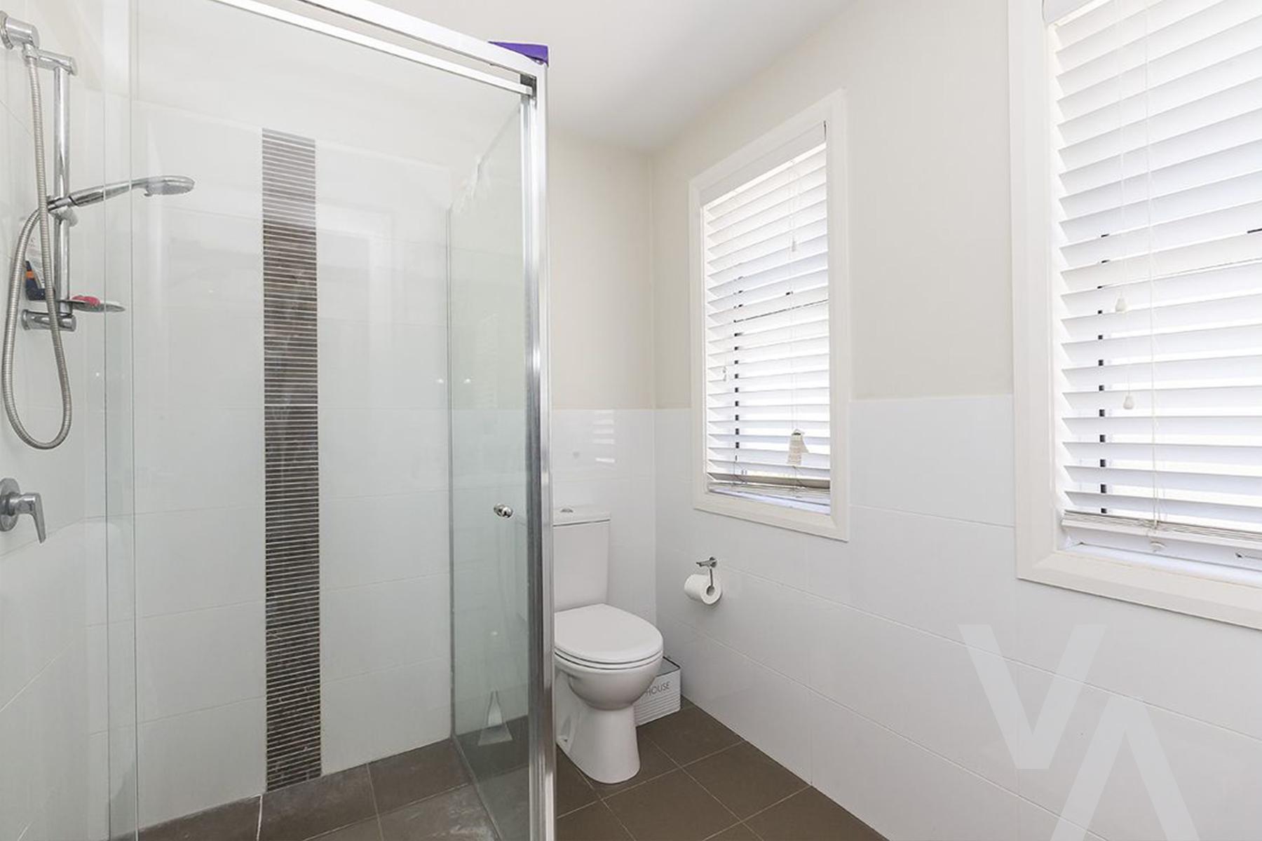 2/2A Noel Avenue Adamstown NSW