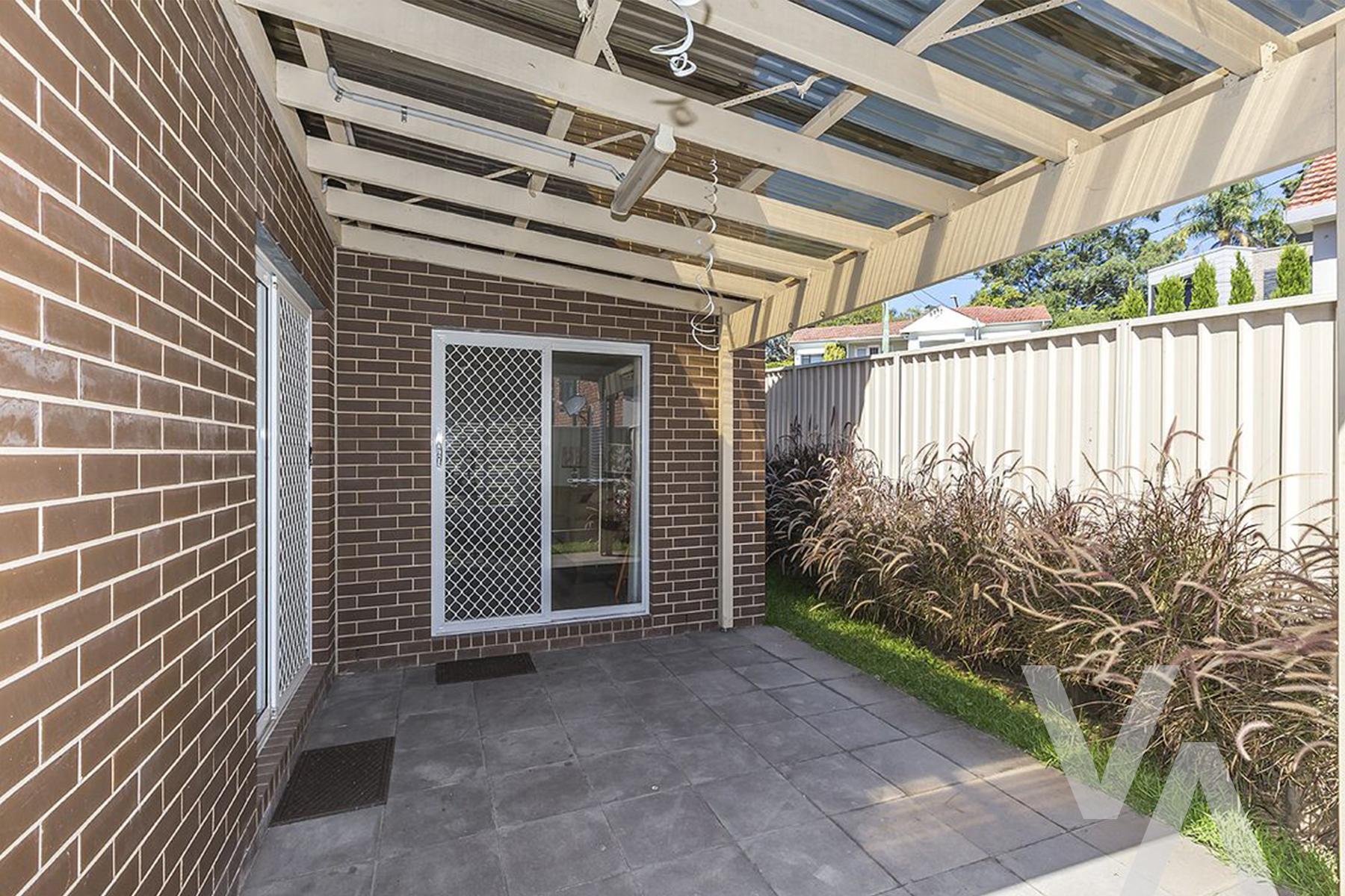 2/2A Noel Avenue Adamstown NSW