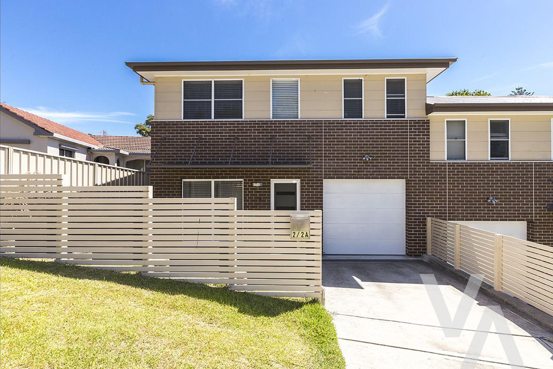 2/2A Noel Avenue Adamstown NSW