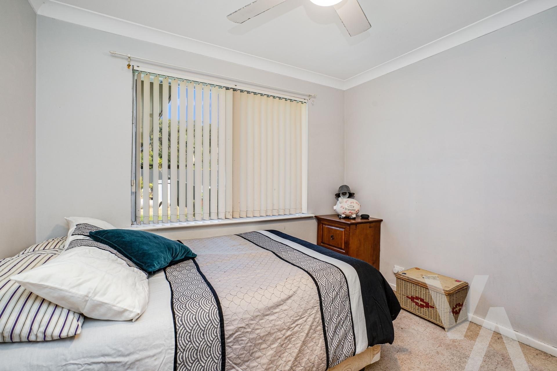 9 The Broadway  Killingworth NSW