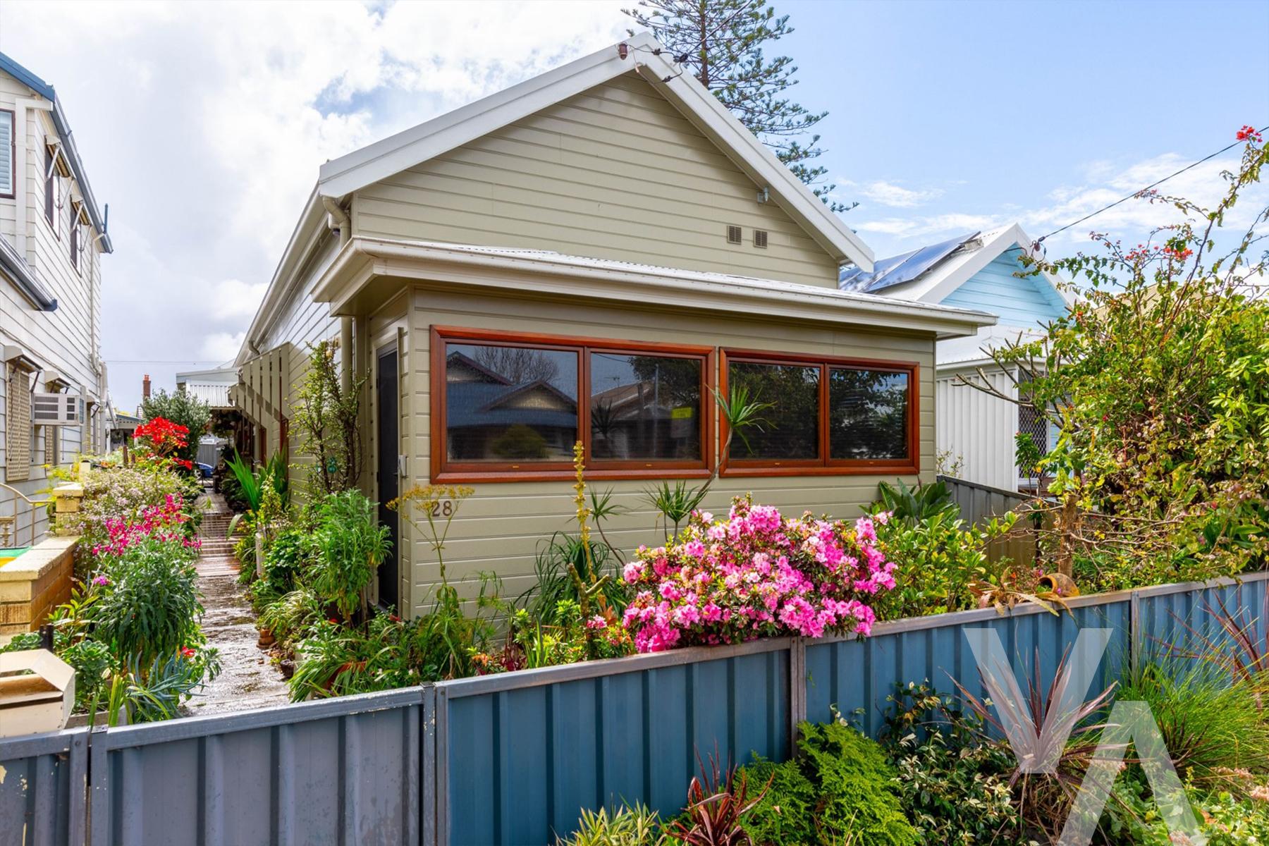   28 Crown Street Stockton  Stockton NSW